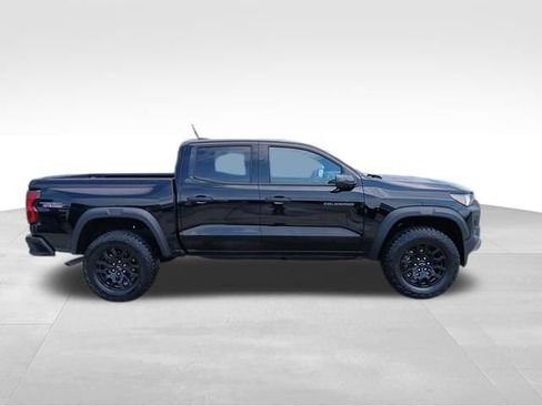 Certified 2025 Chevrolet Colorado Trail Boss AWD/4WD image 6