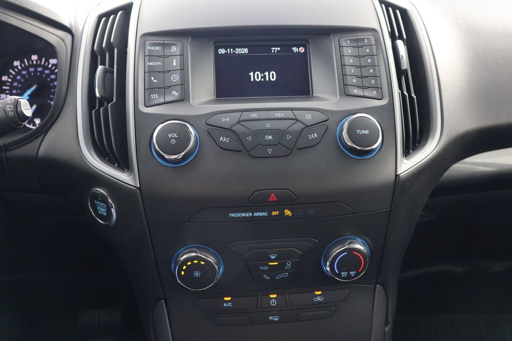 Used 2019 Ford Edge SE AWD/4WD image 14