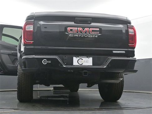 New 2026 GMC Canyon Elevation w/ Convenience Package image 60