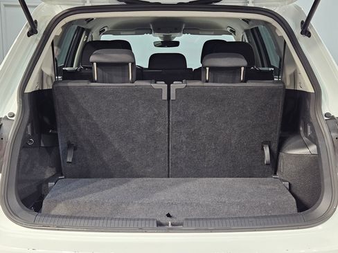 Used 2024 Volkswagen Tiguan S image 18