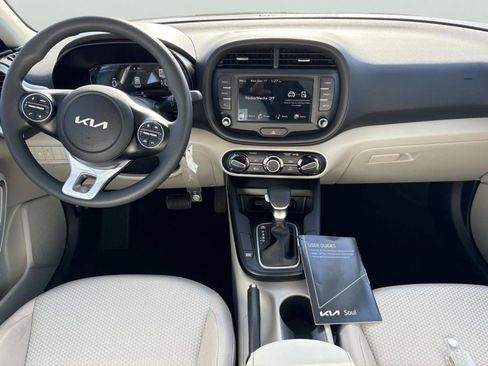 New 2025 Kia Soul LX image 15