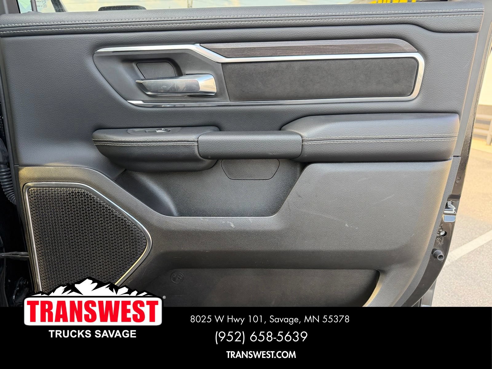 Used 2026 RAM 1500 Laramie AWD/4WD image 23
