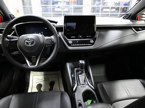 Used 2025 Toyota Corolla XSE image 13