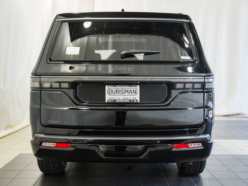 New 2026 Jeep Grand Wagoneer 4WD image 4