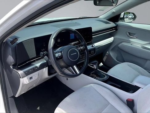 Used 2024 Hyundai Kona SEL AWD/4WD image 18