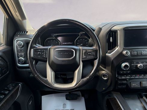 Used 2021 GMC Sierra 1500 Denali w/ Denali Premium Package AWD/4WD image 12