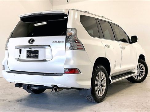 Used 2023 Lexus GX 460 Premium image 12