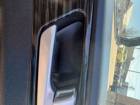 Used 2016 Hyundai Sonata Limited w/ Option Group 04 image 40