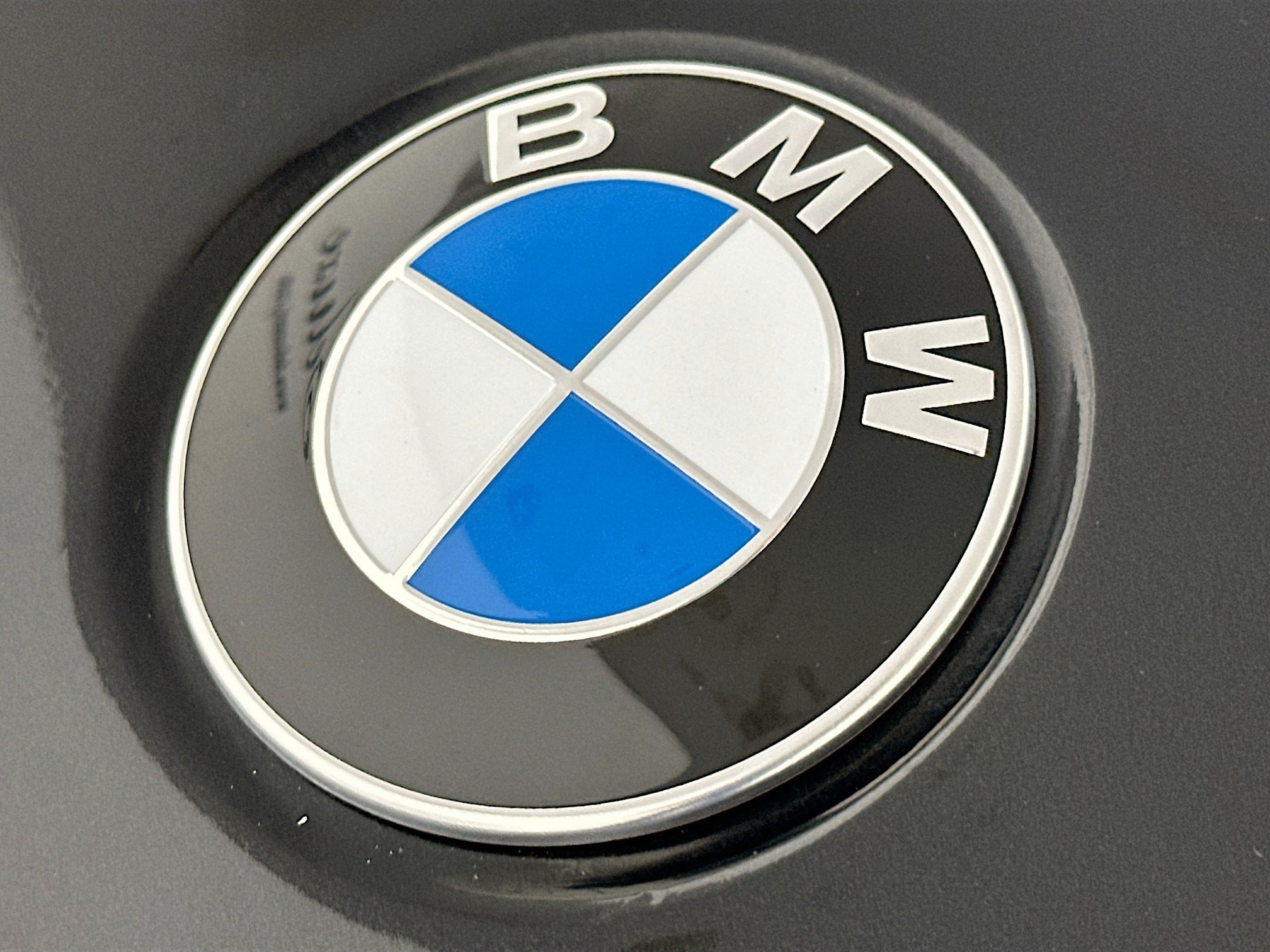 Used 2023 BMW M550i xDrive w/ Executive Package AWD/4WD image 35