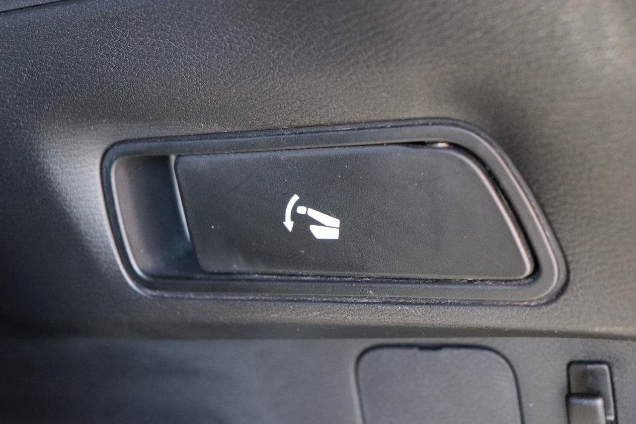 Used 2024 Mitsubishi Outlander FWD image 58