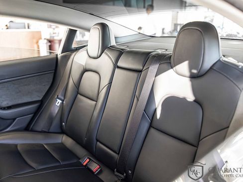 Used 2018 Tesla Model 3 Long Range image 26