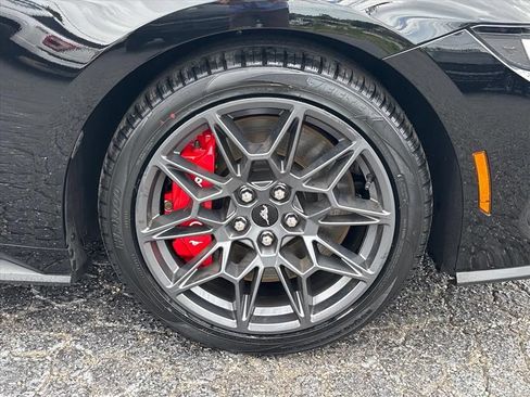 Used 2024 Ford Mustang GT Premium w/ GT Performance Package RWD image 10