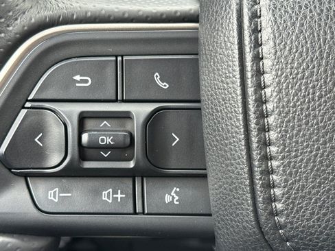 Certified 2025 Toyota 4Runner TRD Off-Road AWD/4WD image 31