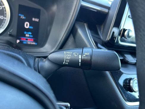 Used 2022 Toyota Corolla LE image 19