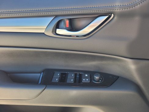 New 2025 MAZDA CX-5 AWD 2.5 S w/ Preferred Package image 23