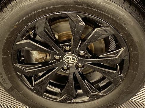 Used 2022 Toyota RAV4 XSE image 29