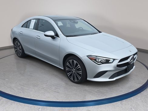 Used 2023 Mercedes-Benz CLA 250 4MATIC w/ Premium Package image 3