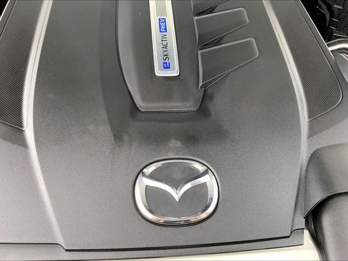 Certified 2025 MAZDA CX-70 Plug-In Hybrid w/ Premium Pkg AWD/4WD image 31