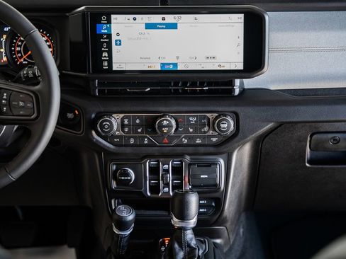 New 2026 Jeep Wrangler Sport S image 20