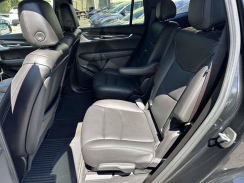 Used 2023 Cadillac XT6 Sport AWD/4WD image 19