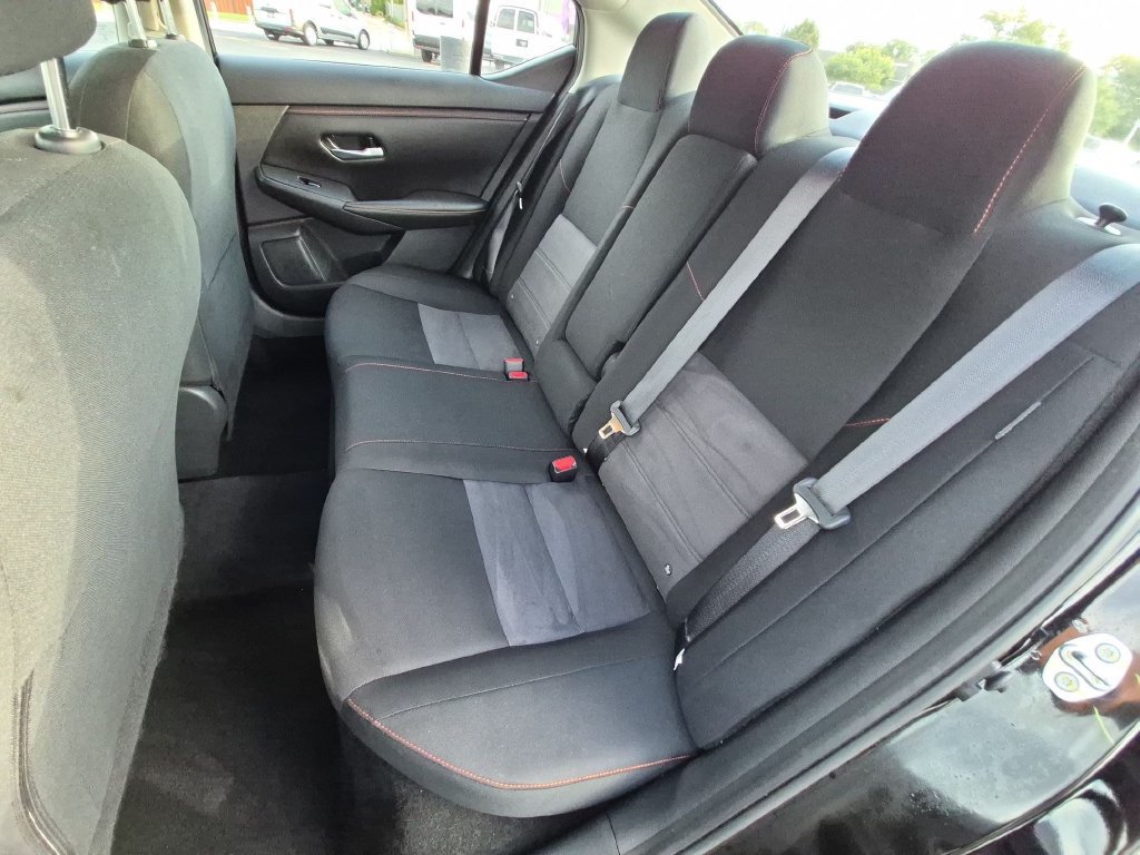 Used 2025 Nissan Sentra SR w/ Midnight Edition FWD image 22