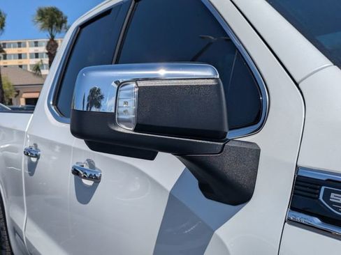 Used 2019 GMC Sierra 1500 SLT w/ SLT Premium Package AWD/4WD image 11
