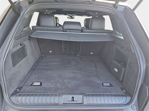 Used 2022 Land Rover Range Rover Sport HSE Silver Edition image 12