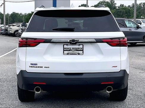Used 2023 Chevrolet Traverse RS AWD/4WD image 4