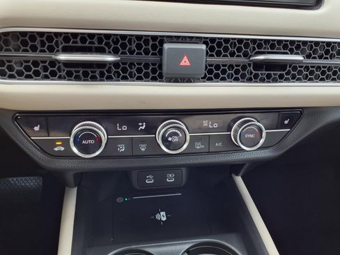 Used 2026 Honda HR-V EX-L image 12