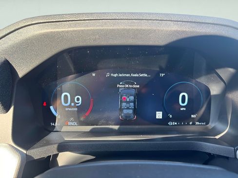 Used 2025 Ford Explorer Active w/ Active Comfort Package image 24