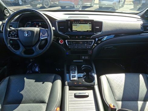 Used 2021 Honda Passport Elite image 11