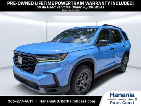 Used 2023 Honda Pilot TrailSport image 7