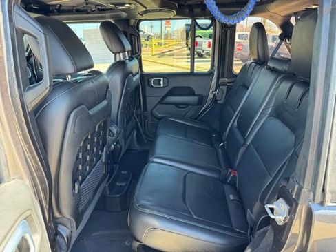 Used 2021 Jeep Wrangler Unlimited Rubicon 4xe image 13