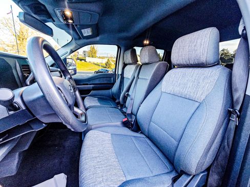 Used 2023 Ford F350 XLT w/ FX4 Off-Road Package image 10