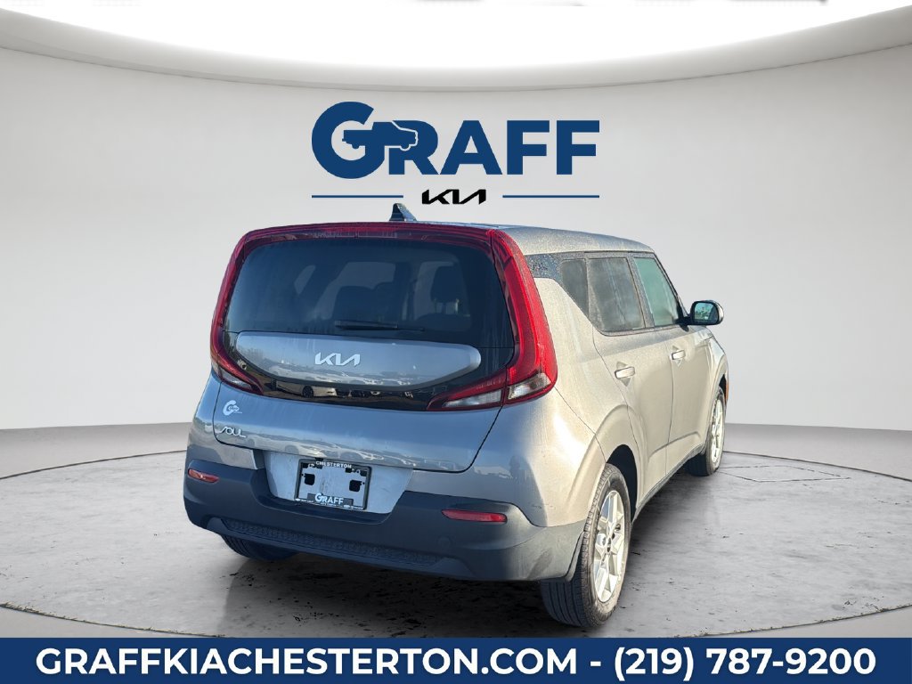 Used 2022 Kia Soul LX w/ Technology Package FWD image 9