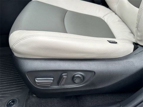 Certified 2021 Toyota RAV4 XLE image 27