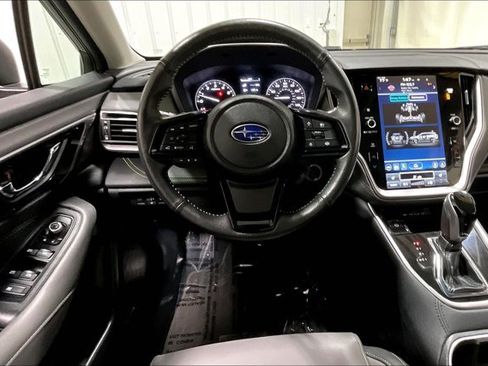 Used 2025 Subaru Outback Onyx Edition AWD/4WD image 5