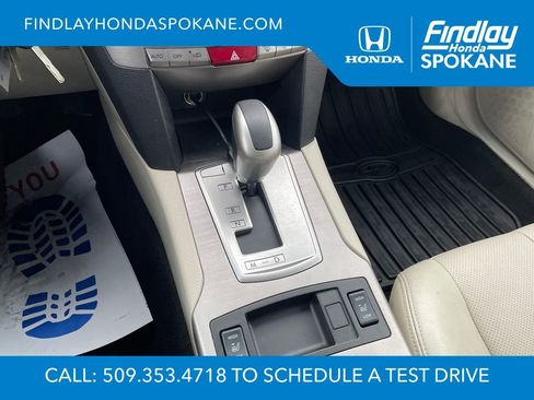 Used 2011 Subaru Outback 2.5i Limited image 16