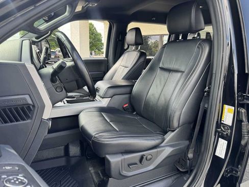 Used 2022 Ford F350 Lariat w/ Lariat Ultimate Package AWD/4WD image 11