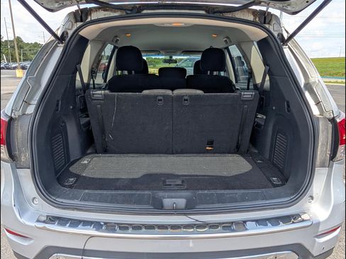 Used 2014 Nissan Pathfinder S FWD image 19