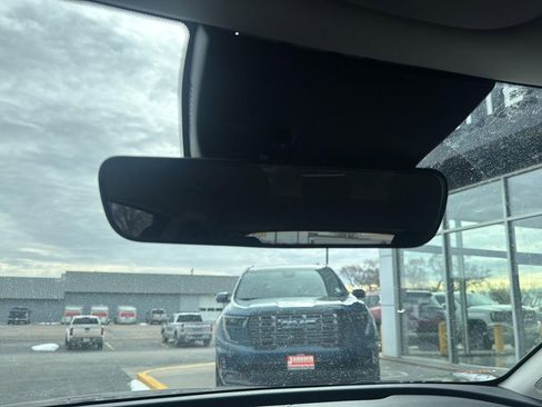 Used 2024 Kia Sportage LX image 23