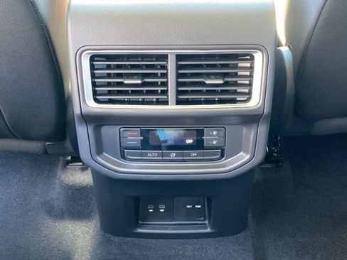 New 2026 Volkswagen Atlas Peak Edition image 23