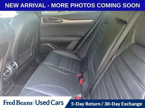 Used 2018 Alfa Romeo Stelvio Ti Sport AWD/4WD image 12