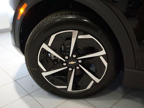 New 2026 Chevrolet Equinox EV LT image 27