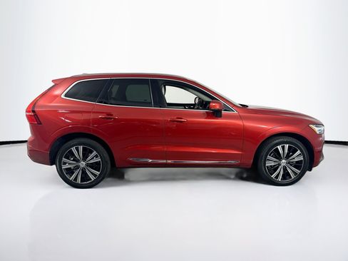 Used 2023 Volvo XC60 B5 Plus FWD image 4