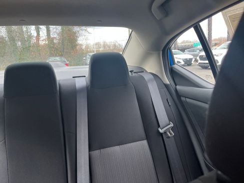 Used 2025 Nissan Sentra SV image 35