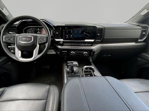 Used 2024 GMC Sierra 1500 SLT w/ SLT Premium Plus Package AWD/4WD image 8
