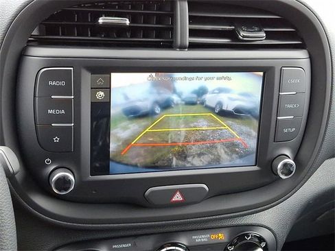 New 2025 Kia Soul LX w/ LX Technology Package image 12