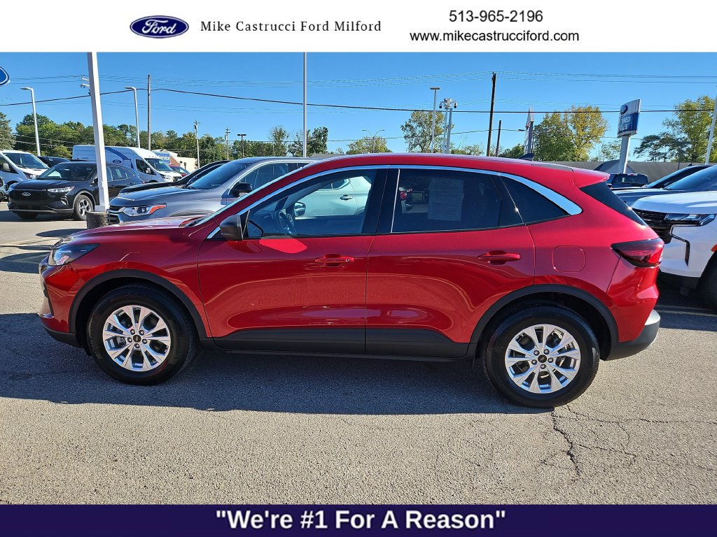 Certified 2023 Ford Escape Active w/ Tech Pack #1 AWD/4WD image 2