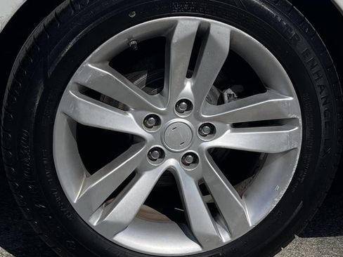 Used 2011 Nissan Altima 3.5 SR w/ 3.5SR Premium Pkg image 14